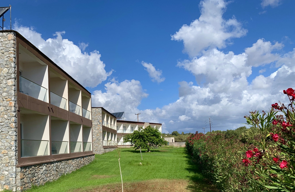 ANAVADIA HOTEL 4 *