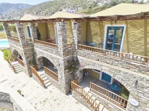 Anemoessa Luxury Villas - Photo 1