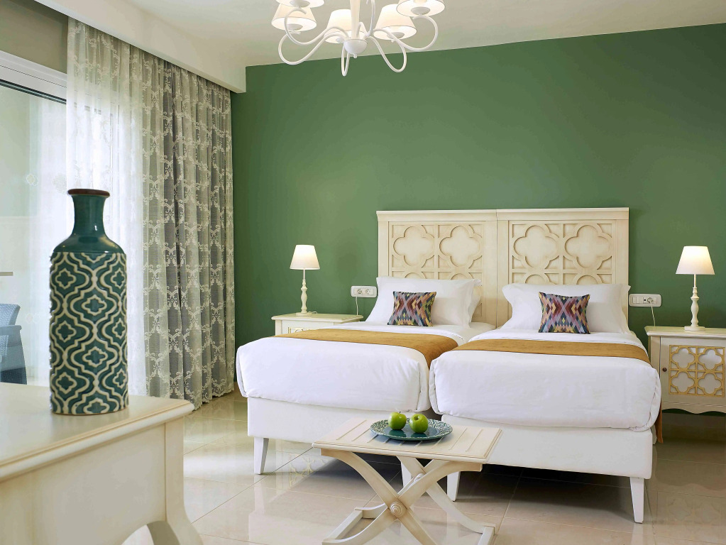 Anemos Luxury Grand Resort - фото 3