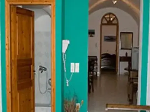 Anita's Villa - Photo 2