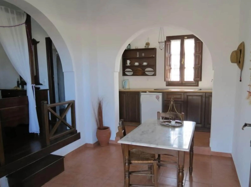 Anna Traditional Apartments - Photo 3
