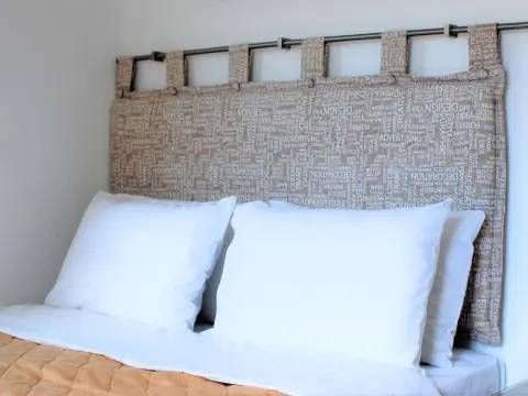 Annis House - Photo 2