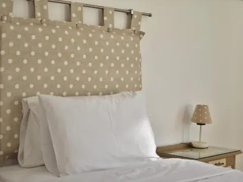 Annis House - Photo 3