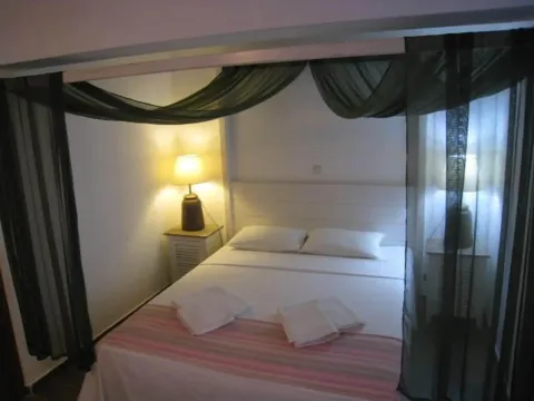 Antigoni Studios - Photo 3