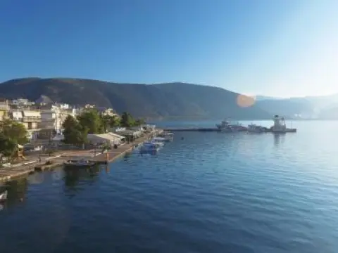 Antikyra Beach Hotel - Photo 2