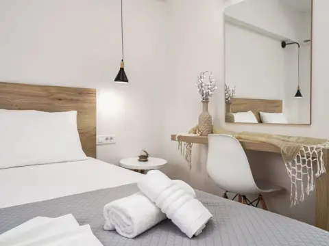 Antonis Apartments - Photo 2