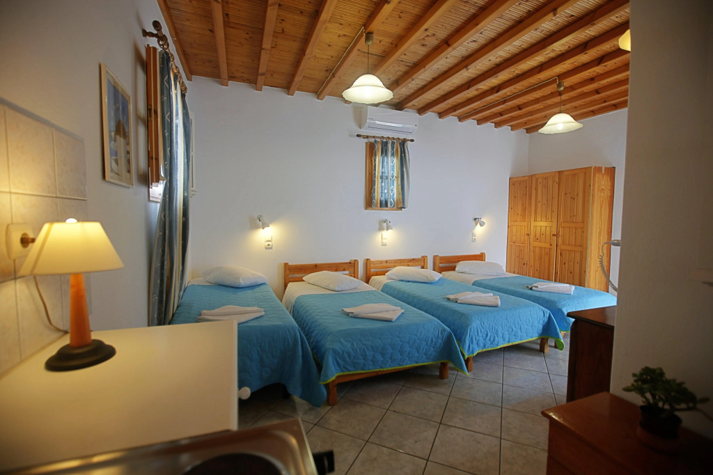 Aphrodite Garden Studios & Olympia Annex - Photo 3