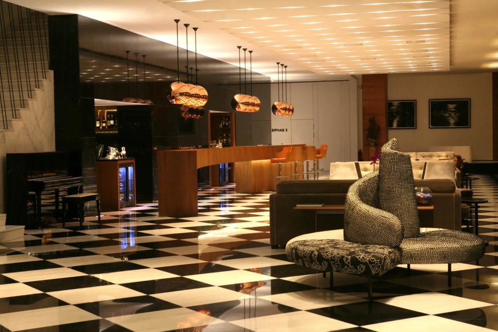 Aquila Atlantis Hotel - Photo 2