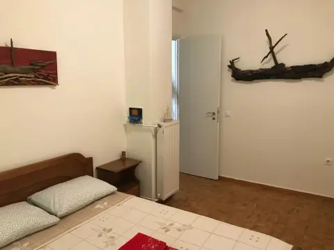 Art House In The Heart Of Athens - Photo 2