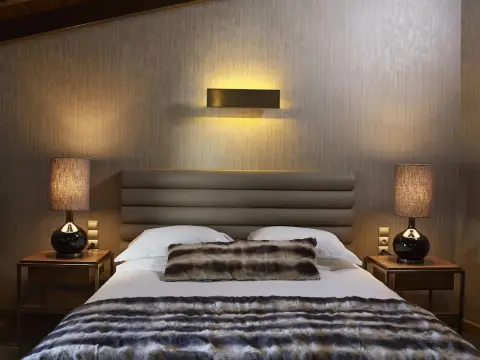 Art Mainalon Hotel - Photo 2