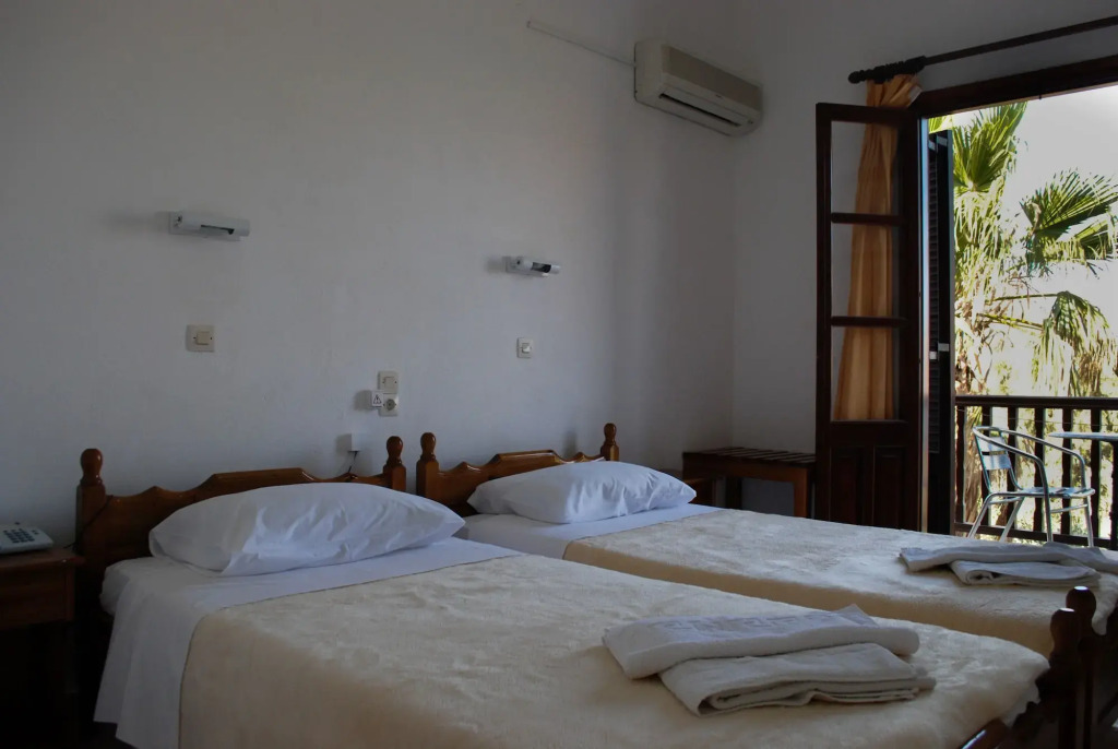 Asteri Hotel - Photo 3