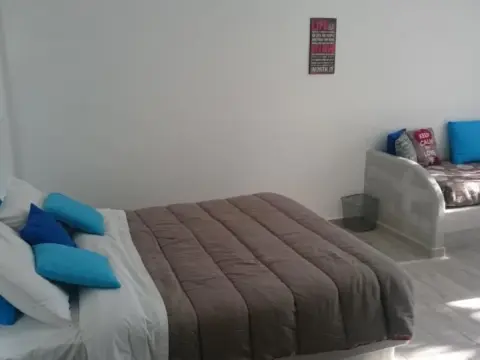 Azalea Studios & Apartments - Photo 4