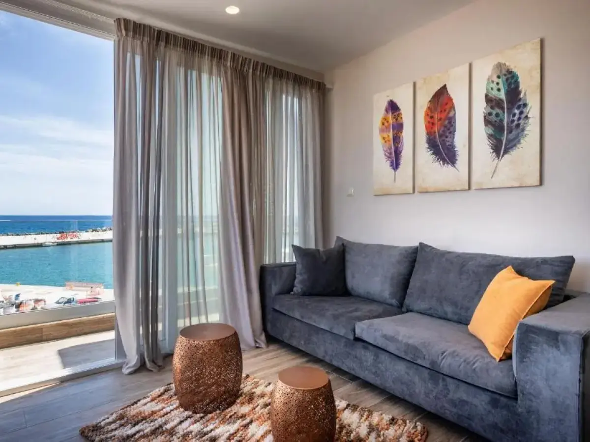 Big Blue suites 2