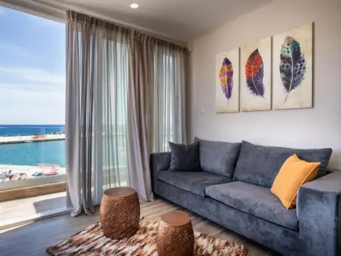 Big Blue suites 2 - Photo 1