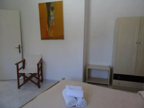 Blue Island Perissa - Photo 3