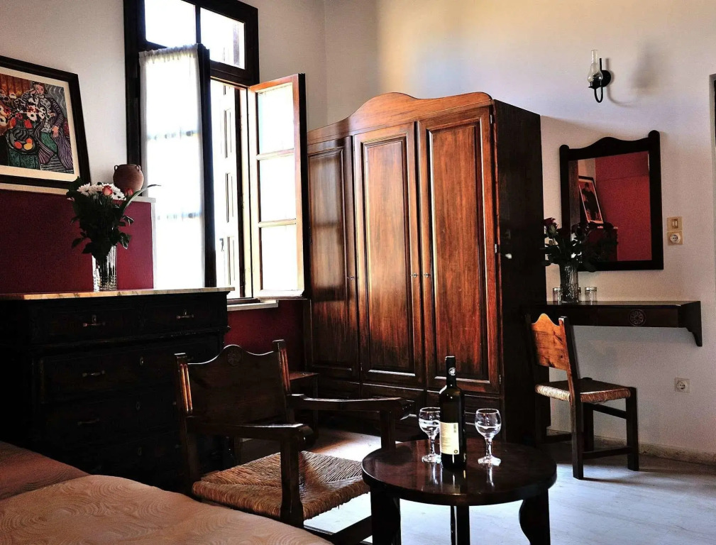 Byzantine Hotel - Photo 2