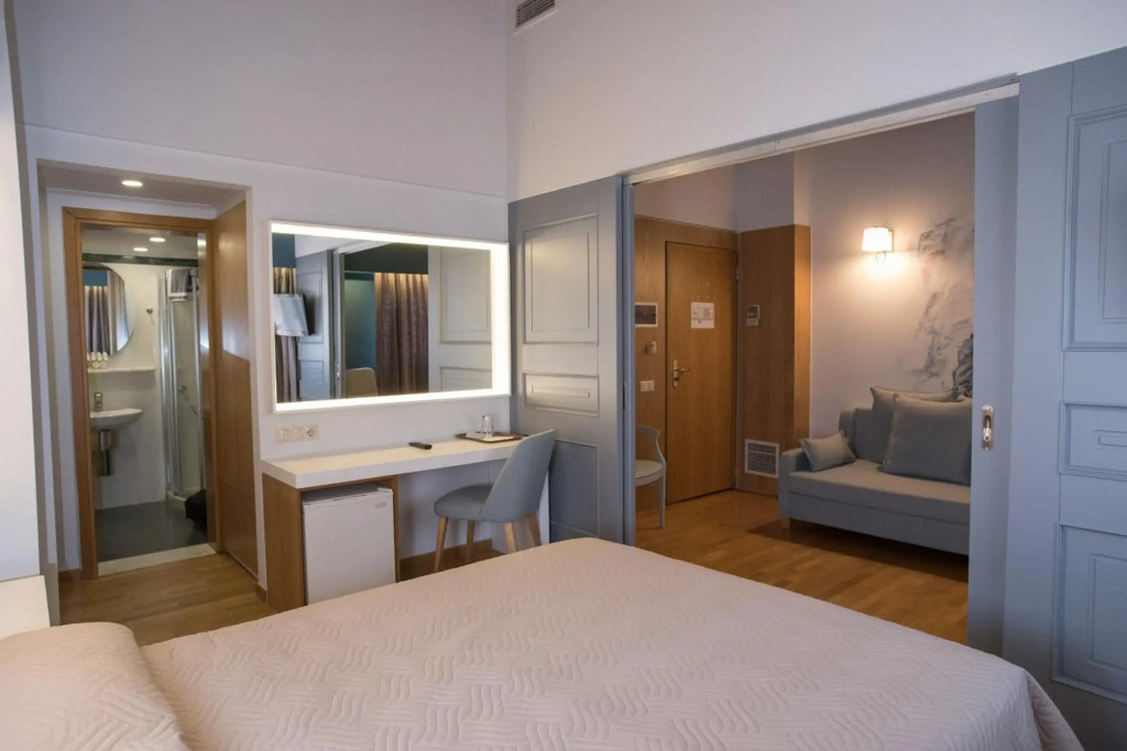 Byzantino Hotel Patras - Photo 4