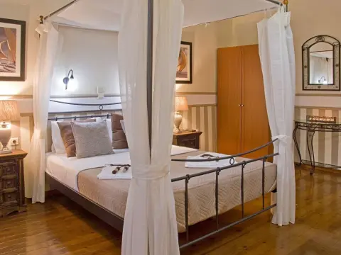 Casa del Mar Hotel - Photo 4