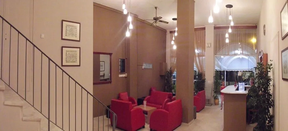 Hotel Christina - Photo 1