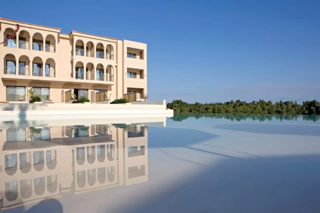 Cora Hotel & Spa