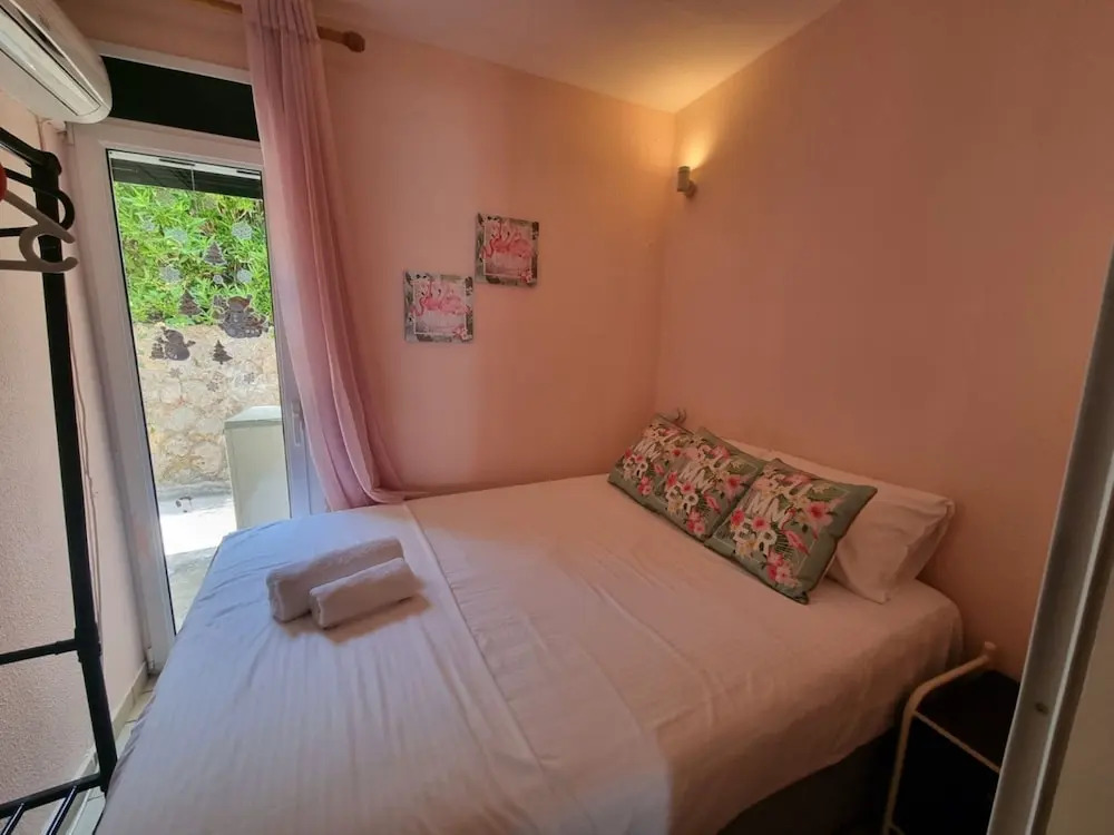 THE ISLAND HOTEL 5 *