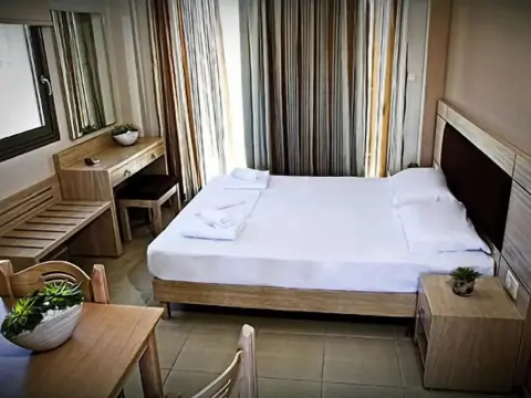 Crystal Bay - Photo 3