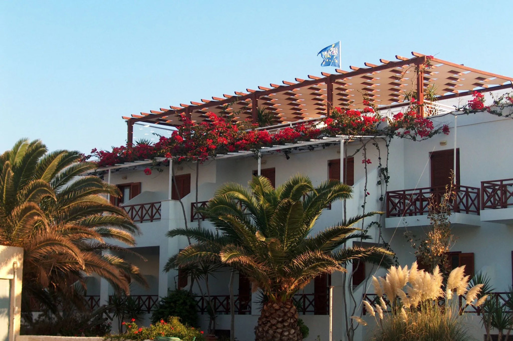 Cyclades Hotel - Photo 1