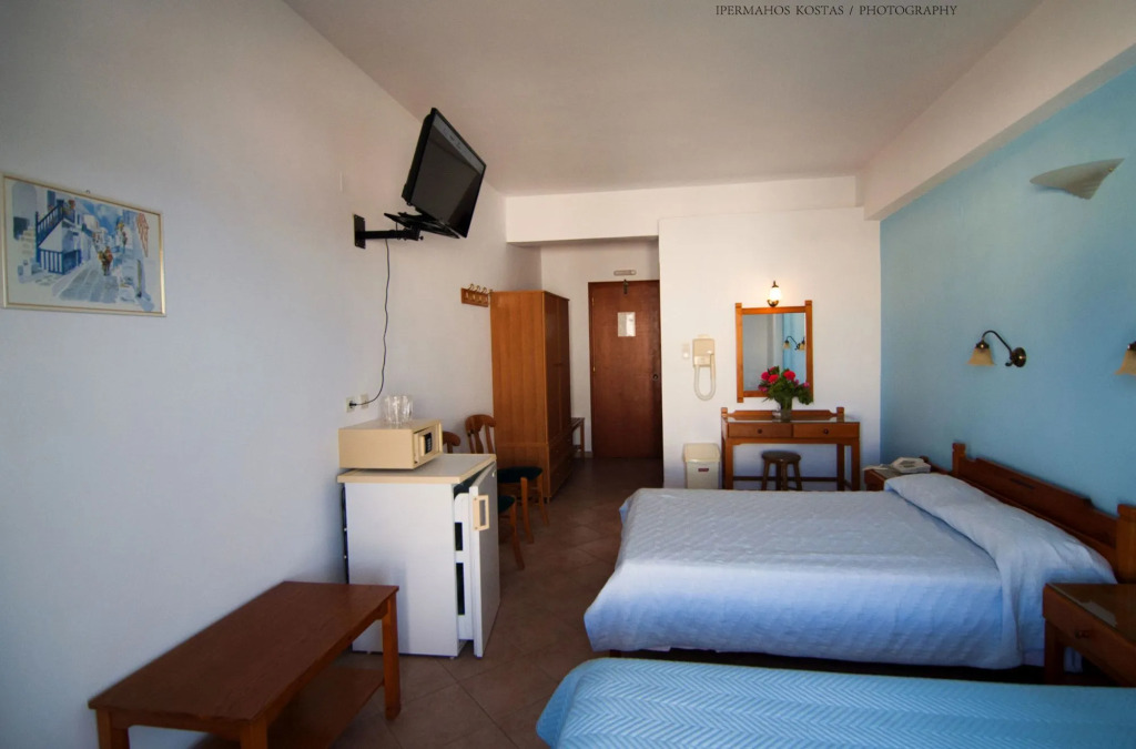 Cyclades Hotel - Photo 3