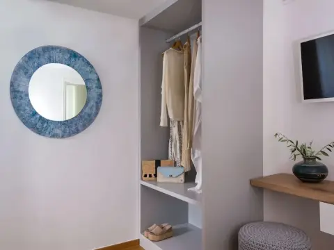 Damma Beachfront Luxury Villa - Photo 2