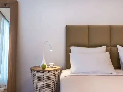 Damma Beachfront Luxury Villa - Photo 3