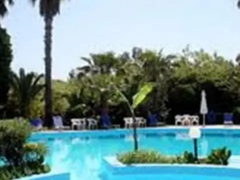 Dantis Beach - Photo 3