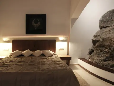 Delina Mountain Resort - Photo 3