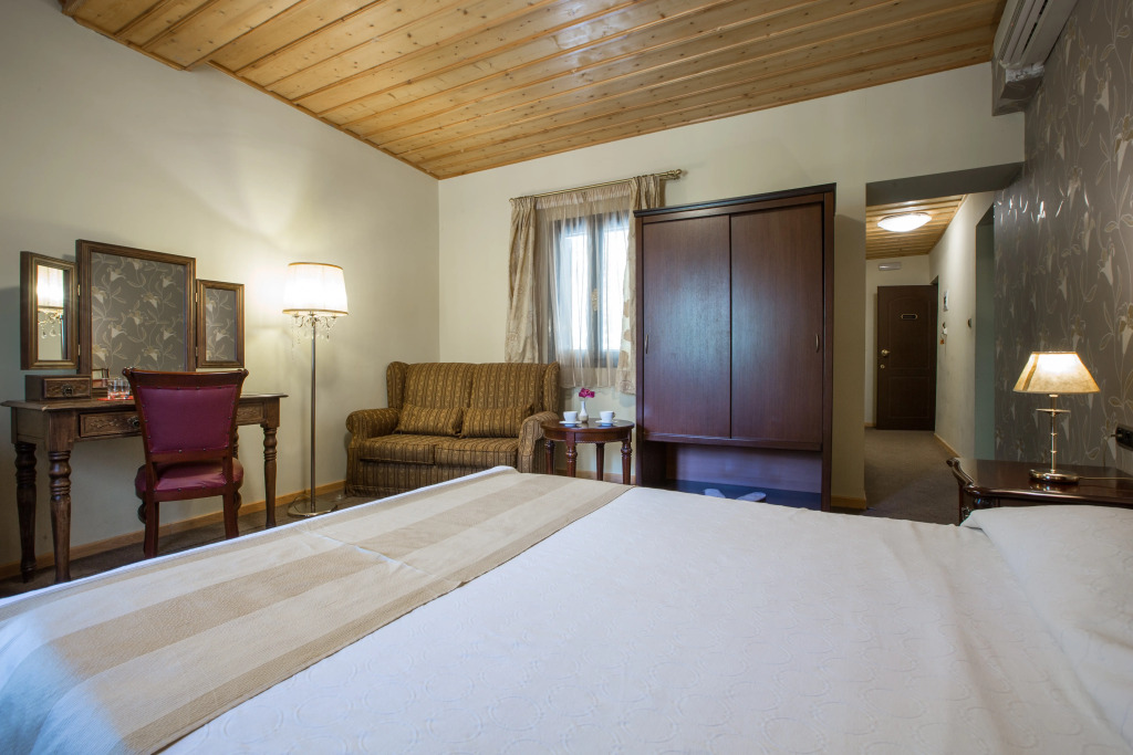 Dias Hotel - Photo 3