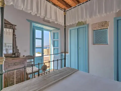 Eirini's Luxury Hotel Villas - Photo 3