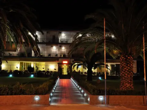 Elena Hotel - Photo 1