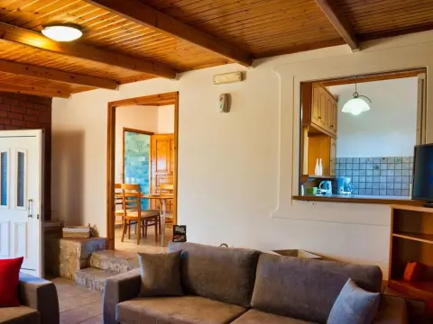 Elia Stavros Homes - Foto 1