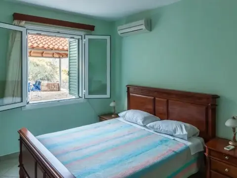 Epidavros Seascape - Photo 3