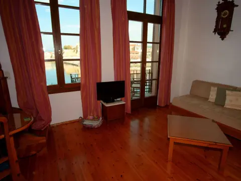 Erietta Suites - Photo 1