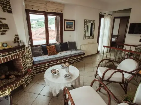 Escape Afissos - Photo 2