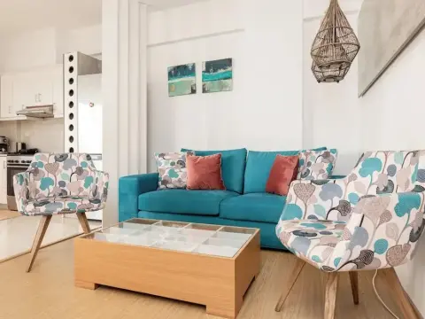 Eva's Cozy Urban Apartment - Photo 3