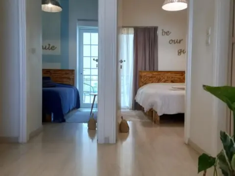 Evie's apartment - Photo 4