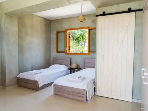Exoristoi Nature Suites - Photo 4