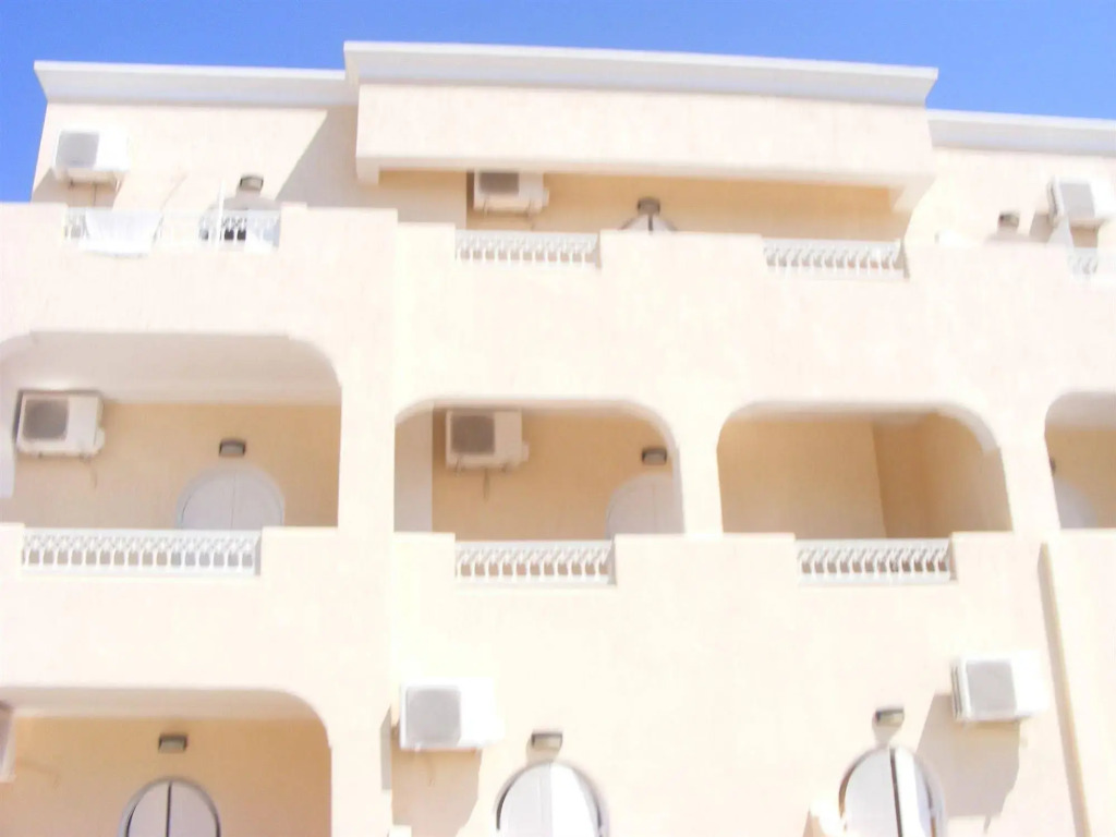 Fira Calm Hotel - Photo 1