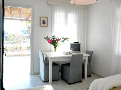 Fos Suites - Photo 3