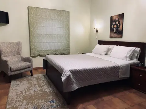 Gaia Kaimaktsalan - Photo 3