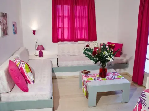 Galini Apartments - Photo 2