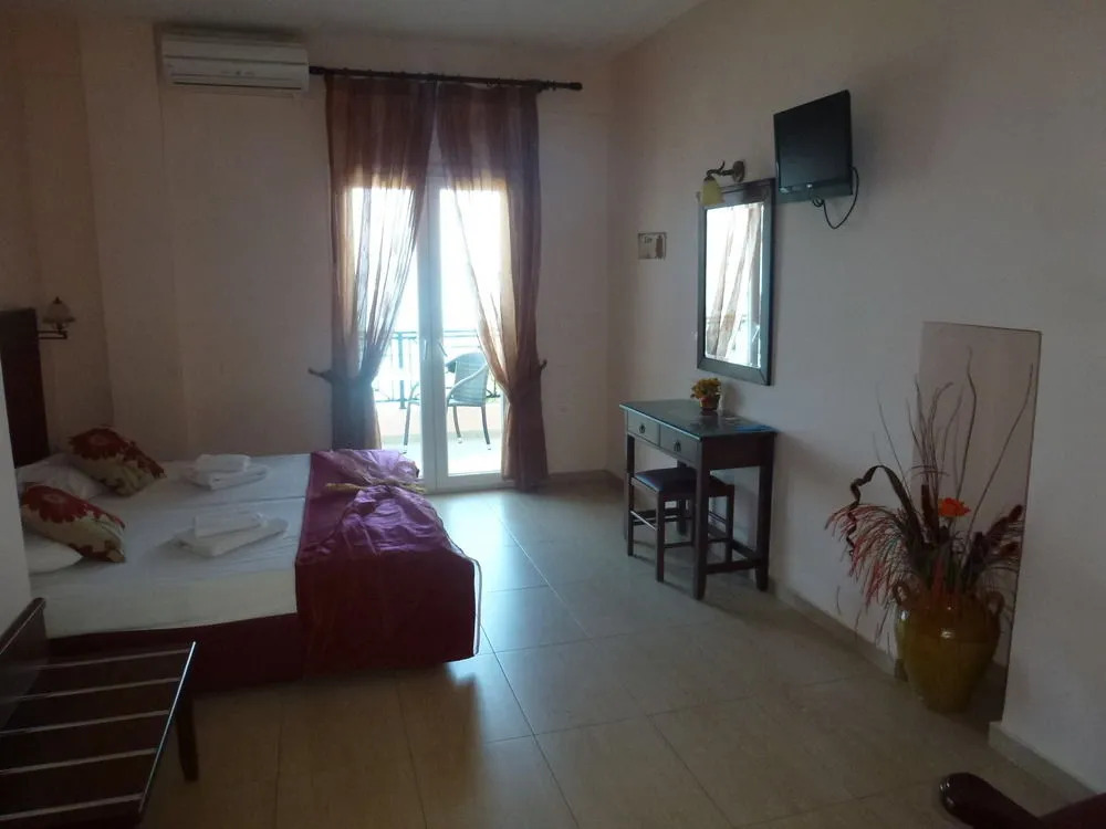 Galini Sea Apartments - Photo 3