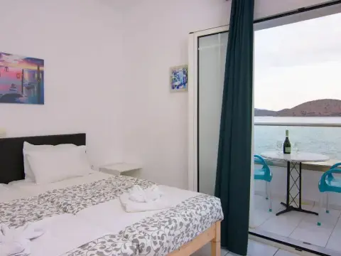 Hiona Seaside - Photo 3