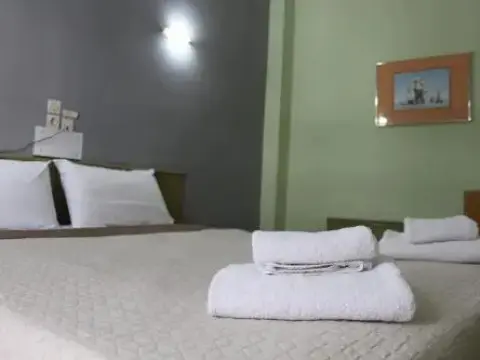 Hotel Avra - Photo 2