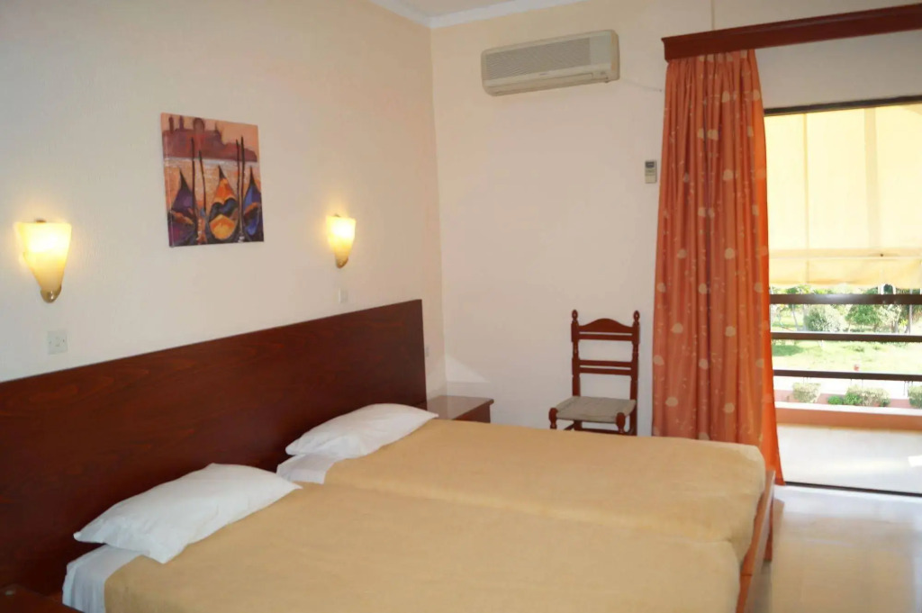 Hotel Brati - Arcoudi - фото 3